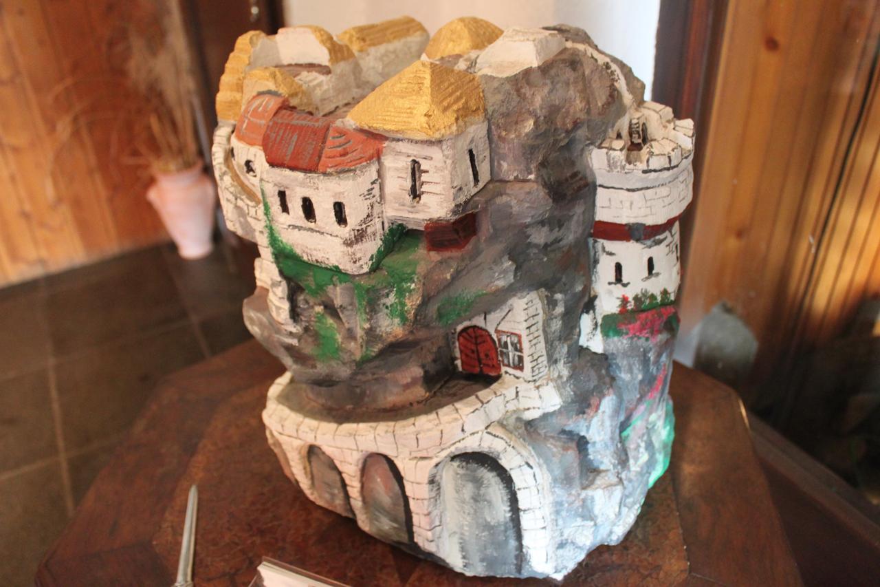 Pension Und Restaurant Die Burg Ehrenfriedersdorf Buitenkant foto
